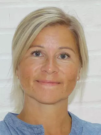 – Fars rolle som likeverdig forelder og omsorgsperson blir ikke godt nok anerkjent, sier Bente Kristin Høgmo ved Universitetet i Stavanger.