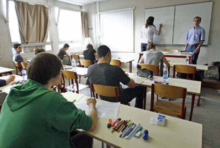Høyere andel dropper ut av skolen i Norge enn i andre rike land. (Foto: Colourbox.no) Høyere andel dropper ut av skolen i Norge enn i andre rike land. (Foto: Colourbox.no)