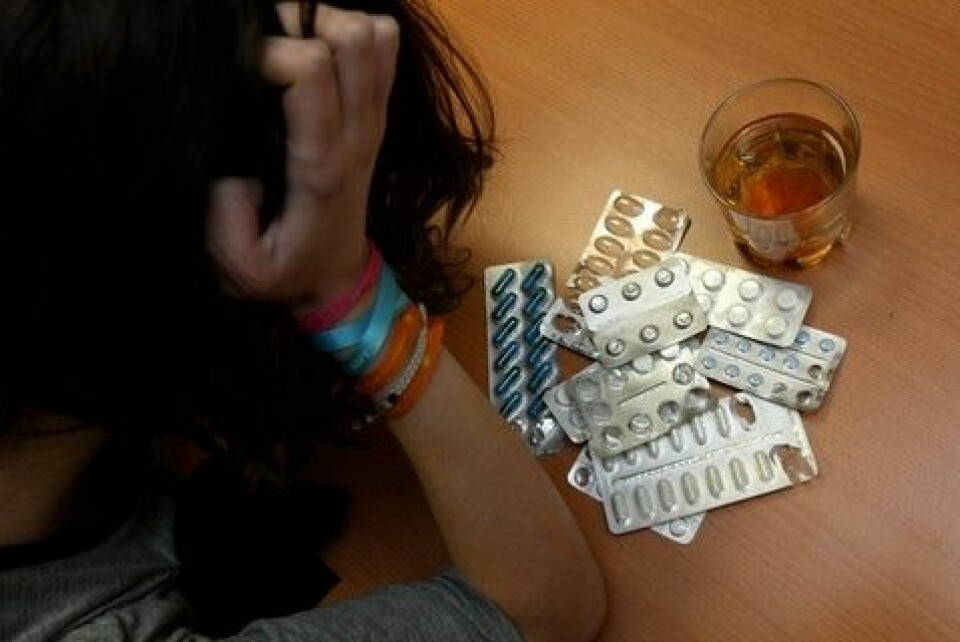 Ungdommer kan ringe til legen for å få fornyet resepten på antidepressiva, uten å bli kalt inn til ny samtale. (Foto:Colorbox)