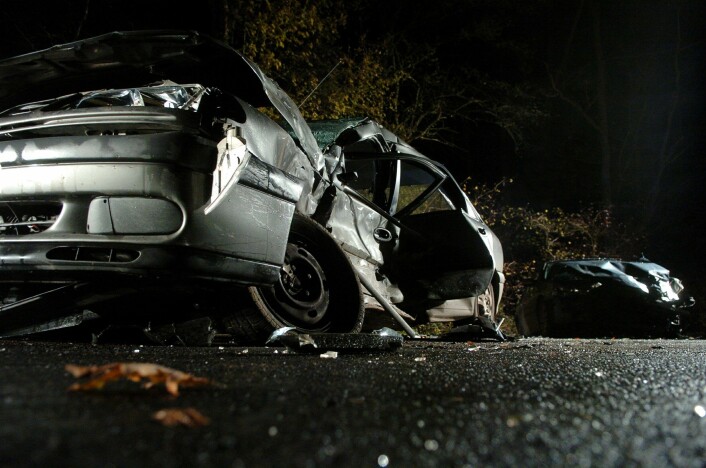 Riktig pris på bilforsikring kan bidra til færre ulykker, ifølge svensk forskning. (Illustrasjonsfoto: www.colourbox.com)
