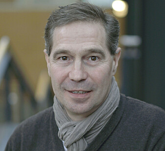 – Nyutdannede ungdomsskolelærere ser ut å trives mer enn de erfarne, sier professor Christian Brandmo. – Nyutdannede ungdomsskolelærere ser ut å trives mer enn de erfarne, sier professor Christian Brandmo.
