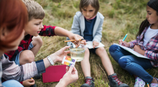 Barn lærer best i naturen – hvis de voksne følger opp
