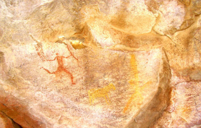 Bergkunst fra san-folk i fjellområdet Soutpansberg i Limpopo-provinsen i Sør-Afrika. San er en av de to hovedgruppene av khoisantalende folk. (Foto: Carina Schlebusch) Bergkunst fra san-folk i fjellområdet Soutpansberg i Limpopo-provinsen i Sør-Afrika. San er en av de to hovedgruppene av khoisantalende folk. (Foto: Carina Schlebusch)