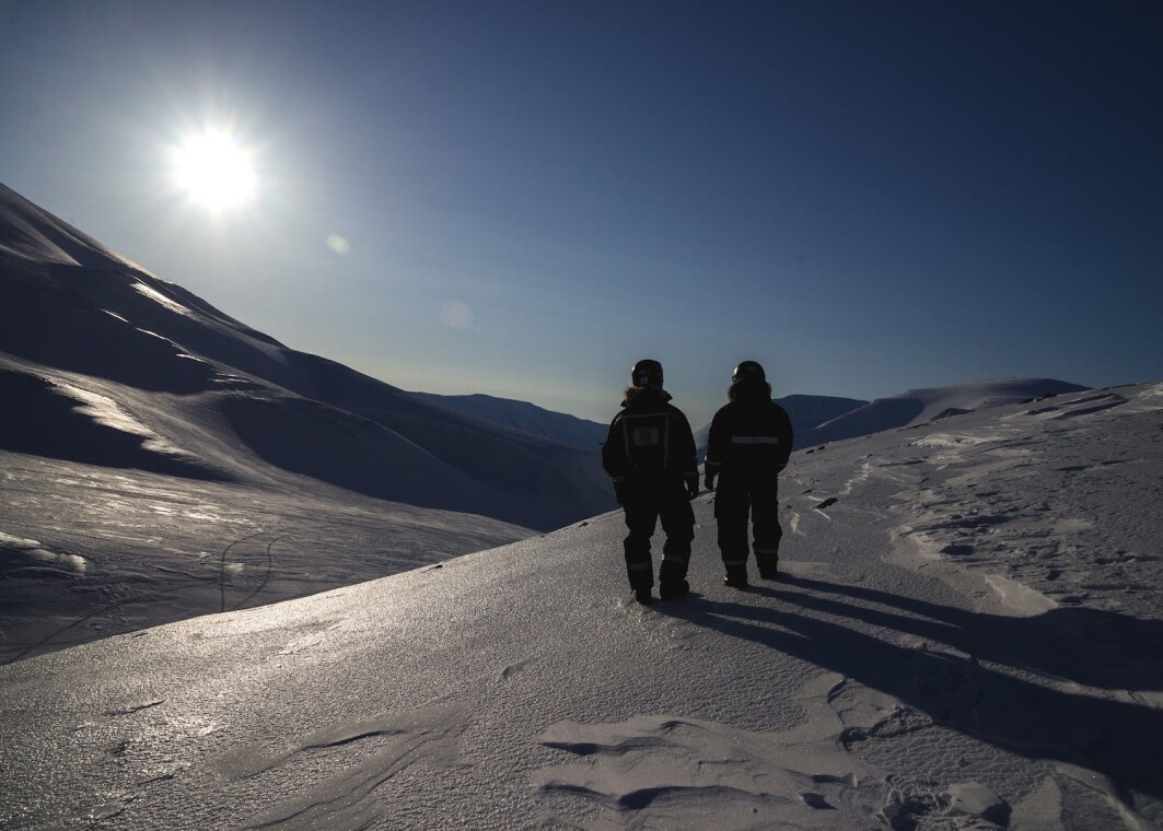 På Svalbard kan landskapet endre seg mye på korte avstander. Dette fører også til store variasjoner i været. På Svalbard kan landskapet endre seg mye på korte avstander. Dette fører også til store variasjoner i været.