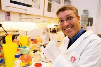 – Bakteriesex kan si noe om evolusjonen av høyerestående livsformer. Synet på sex må nå endres, slår Ole Herman Ambur fast. (Foto: Yngve Vogt)