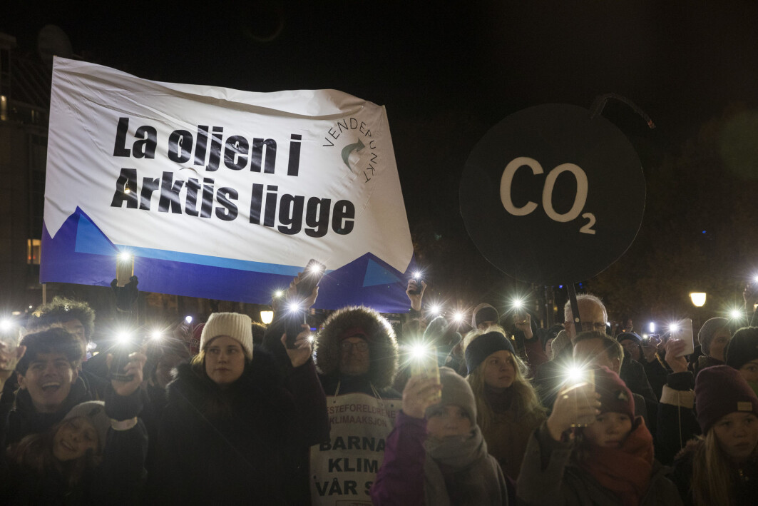 I 2019 ble det arrangert markeringer over hele Norge til støtte for Klimasøksmålet mot staten. Her fra Eidsvolls plass i Oslo. Til slutt tapte klimaaktivistene i Høyesterett. I 2019 ble det arrangert markeringer over hele Norge til støtte for Klimasøksmålet mot staten. Her fra Eidsvolls plass i Oslo. Til slutt tapte klimaaktivistene i Høyesterett.