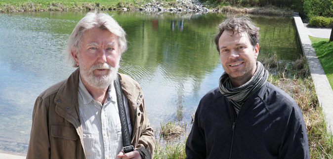 Barn fra utsatte familier som går i barnehagen, har bedre språkutvikling og mindre atferdsvansker sammenlignet med barn som ikke går i barnehagen, forteller Ivar Frønes og Henrik Zachrisson. Barn fra utsatte familier som går i barnehagen, har bedre språkutvikling og mindre atferdsvansker sammenlignet med barn som ikke går i barnehagen, forteller Ivar Frønes og Henrik Zachrisson.