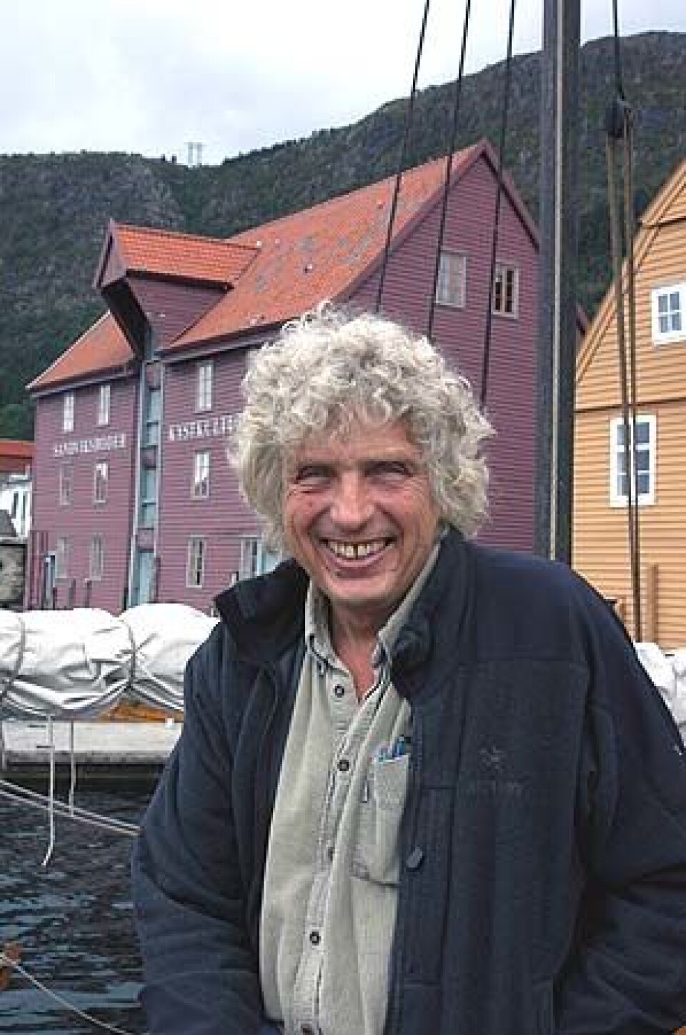 'Knut Krzywinski gleder seg til å ta i mot sine europeiske forskerkollegaer i ECL-nettverket. De samles i Bergen i midten av september for å starte det spennende arbeidet med å lage film og nettside. Prosjektperioden er tre år.'