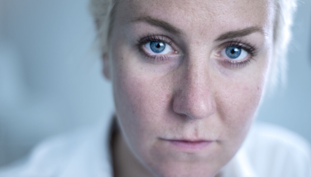 Tone Brenna var 23 år gammel og overlevde angrepet 22. juli 2011 ved å gjemme seg under en klippe i vannkanten. Tone Brenna var 23 år gammel og overlevde angrepet 22. juli 2011 ved å gjemme seg under en klippe i vannkanten.