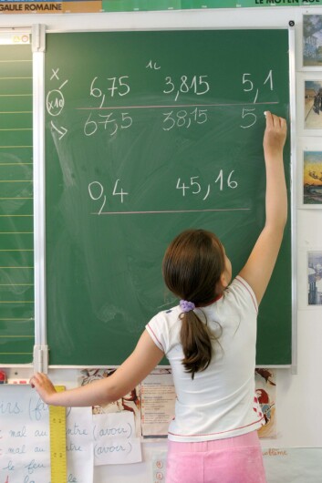 "Kunnskapsløftets nye læreplaner i matematikk legger mindre vekt på progresjon og har mer fokus på grunnleggende forståelse, noe som i følge professor Ostad er et skritt i riktig retning. (Illustrasjonsfoto: www.colourbox.no)" "Kunnskapsløftets nye læreplaner i matematikk legger mindre vekt på progresjon og har mer fokus på grunnleggende forståelse, noe som i følge professor Ostad er et skritt i riktig retning. (Illustrasjonsfoto: www.colourbox.no)"