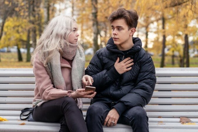 The function of jealousy is probably to minimize threats to the relationship. These threats have historically been somewhat different for men and women. Thus the jealousy too. The function of jealousy is probably to minimize threats to the relationship. These threats have historically been somewhat different for men and women. Thus the jealousy too.