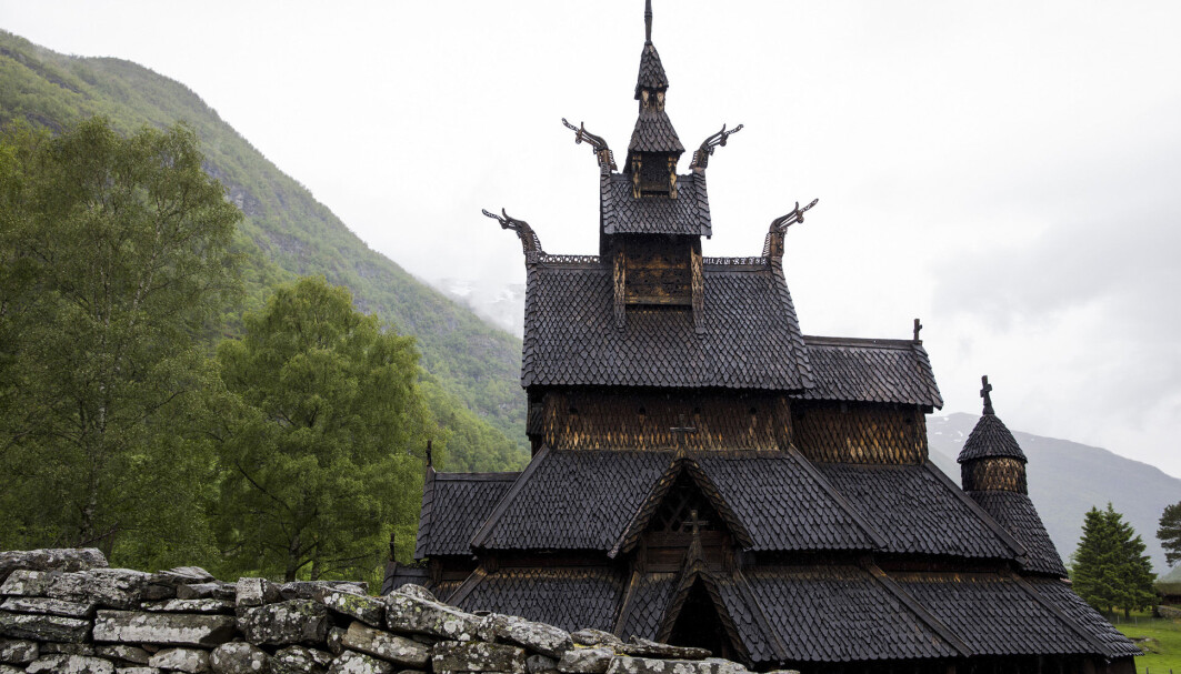 Kritikk av religion på hjemmebane er på mange måter et uttrykk for en tolerant og avansert kultur, men kristendommen spiller også en positiv rolle, skriver Per Bjørnar Grande. Her fra Borgund stavkirke, som ble bygget rundt år 1180 og er en av Norges best bevarte stavkirker. Kritikk av religion på hjemmebane er på mange måter et uttrykk for en tolerant og avansert kultur, men kristendommen spiller også en positiv rolle, skriver Per Bjørnar Grande. Her fra Borgund stavkirke, som ble bygget rundt år 1180 og er en av Norges best bevarte stavkirker.