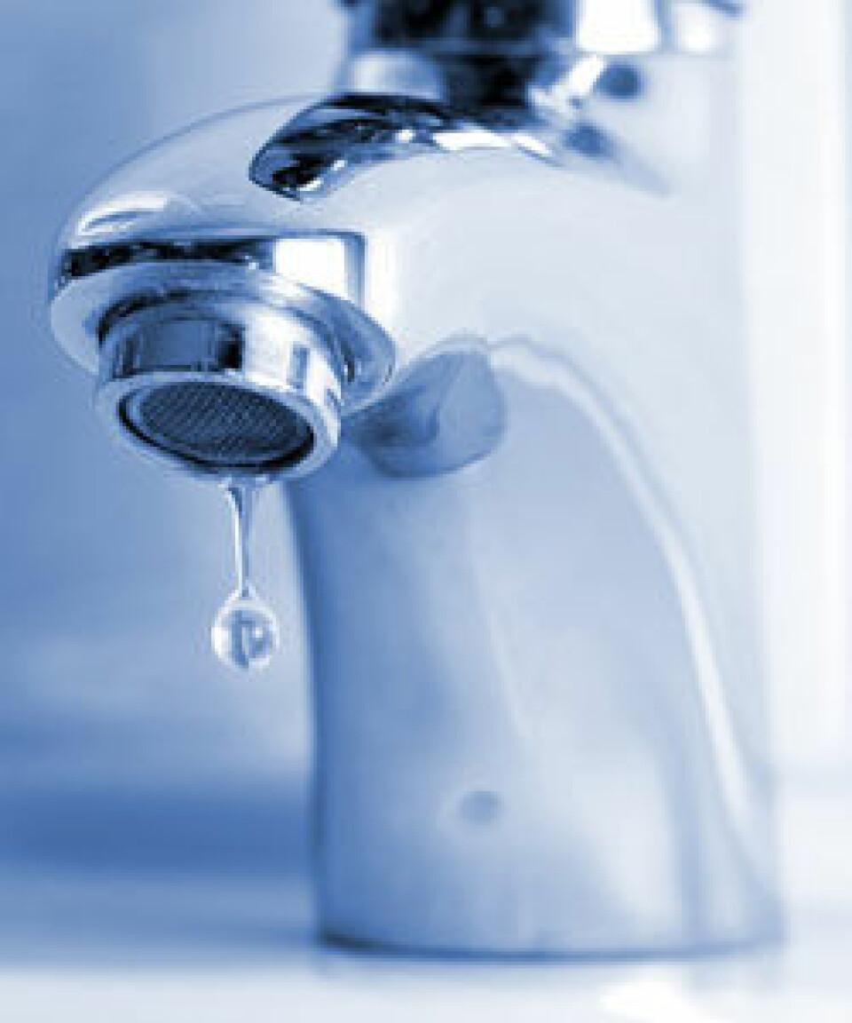 Opplysninger fra vannverksregisteret skal bruke stil å undersøke sammenhengen mellom vannkvaliteten og forekomsten av hoftebrudd. Foto: Shutterstock