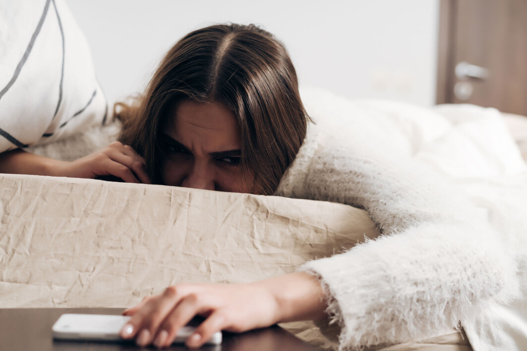 – Resultatene viser at mennesker som vanligvis våkner opp en time tidligere enn andre har mindre alvorlige depressive lidelser, forteller forskerne bak studien. – Resultatene viser at mennesker som vanligvis våkner opp en time tidligere enn andre har mindre alvorlige depressive lidelser, forteller forskerne bak studien.