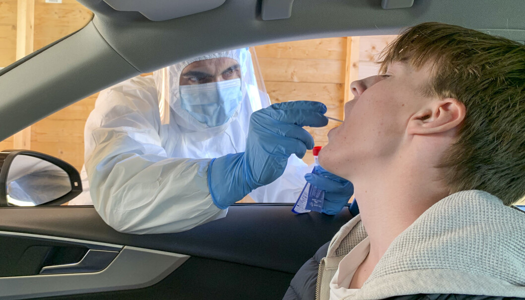 Mange unge mellom 16 og 30 år som har vært syke med covid-19, slet med senplager et halvt år etterpå, ifølge en fersk studie. Mange unge mellom 16 og 30 år som har vært syke med covid-19, slet med senplager et halvt år etterpå, ifølge en fersk studie.