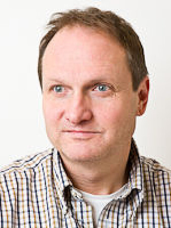 Tormod Fladby er med på å starte en stor ny studie hvor forskerne skal undersøke om en diabetesmedisin kan forebygge plakk i hjerne. Tormod Fladby er med på å starte en stor ny studie hvor forskerne skal undersøke om en diabetesmedisin kan forebygge plakk i hjerne.