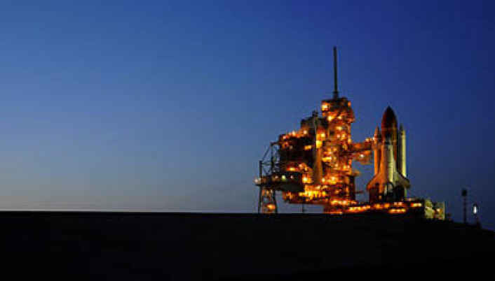 Romfergen Endeavor står klar på oppskytingsrampen før sin aller siste ferd. (Foto: AMS-02 Collaboration) Romfergen Endeavor står klar på oppskytingsrampen før sin aller siste ferd. (Foto: AMS-02 Collaboration)