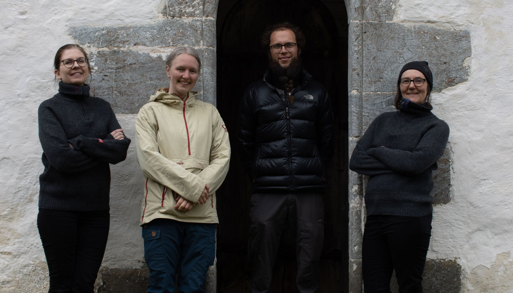 Forskerteamet. Fra venstre: Elisabeth Andersen (NIKU), Karen Langsholt Holmqvist (NIKU), Johan Bollaert (UiO) og Susanne Kaun (NIKU). Forskerteamet. Fra venstre: Elisabeth Andersen (NIKU), Karen Langsholt Holmqvist (NIKU), Johan Bollaert (UiO) og Susanne Kaun (NIKU).