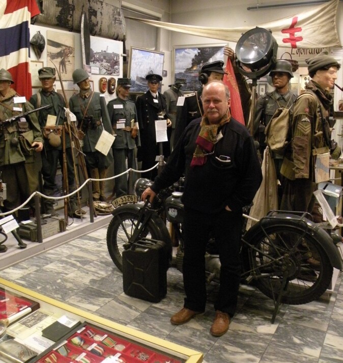 Lokale ildsjeler står bak flere norske museer. Lofoten Krigsminnemuseum i Svolvær er det den tidligere Prudence-rockemusikeren William Hakvaag som er opphavsmann til. Han syntes nemlig at historien om det som skjedde i Lofoten og Nord-Norge under 2. verdenskrig fortjente et eget museum. Lokale ildsjeler står bak flere norske museer. Lofoten Krigsminnemuseum i Svolvær er det den tidligere Prudence-rockemusikeren William Hakvaag som er opphavsmann til. Han syntes nemlig at historien om det som skjedde i Lofoten og Nord-Norge under 2. verdenskrig fortjente et eget museum.