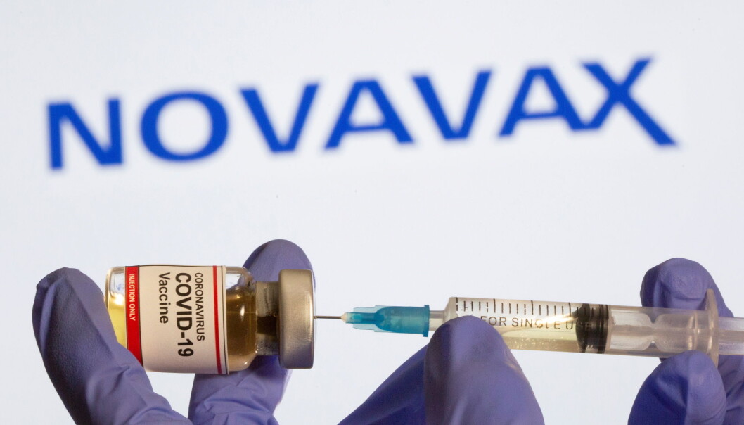 Novavax har anslått at EU kan få vaksinen mot slutten av 2021 hvis den blir godkjent. Novavax har anslått at EU kan få vaksinen mot slutten av 2021 hvis den blir godkjent.