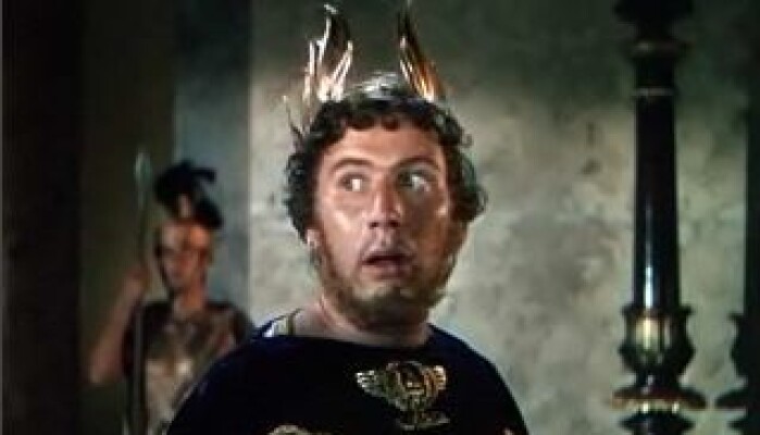 Hollywood har hjulpet til med å befeste fortellingen om den grusomme keiser Nero. Her spilt av Peter Ustinov i filmen «Quo Vadis». Filmen bygger på den kristne polske forfatteren og Nobels litteraturpris-vinneren Henryk Sienkiewicz sin bestselger-roman fra 1895 med samme navn. Hollywood har hjulpet til med å befeste fortellingen om den grusomme keiser Nero. Her spilt av Peter Ustinov i filmen «Quo Vadis». Filmen bygger på den kristne polske forfatteren og Nobels litteraturpris-vinneren Henryk Sienkiewicz sin bestselger-roman fra 1895 med samme navn.