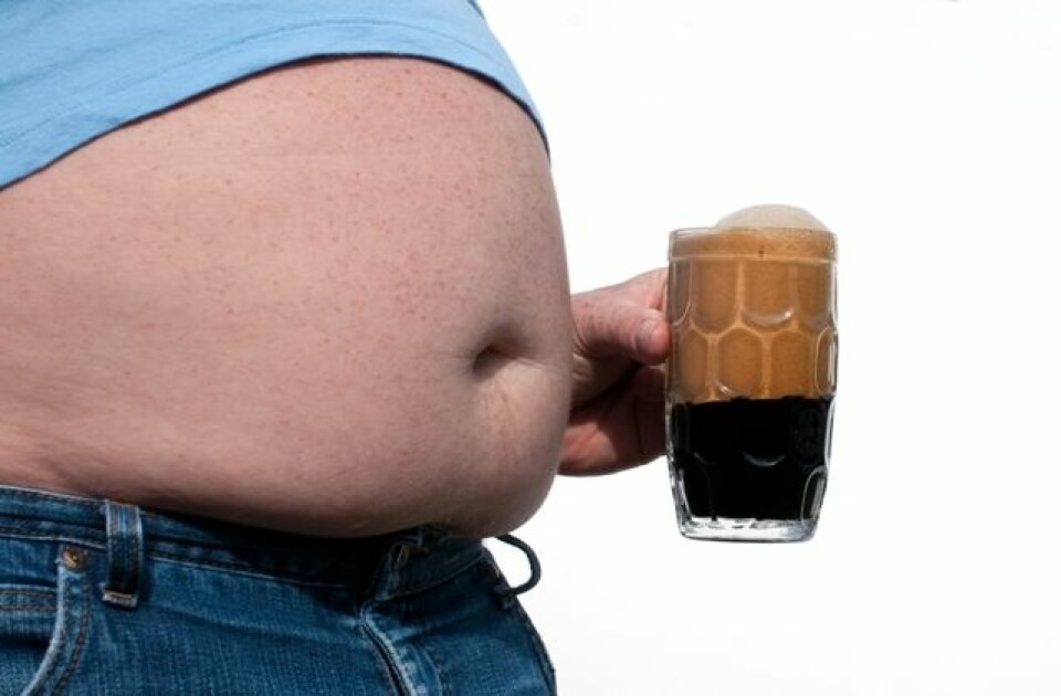 Både fedme og alkohol kan øke risikoen for å få kreft. (Illustrasjonsfoto: www.colourbox.no)