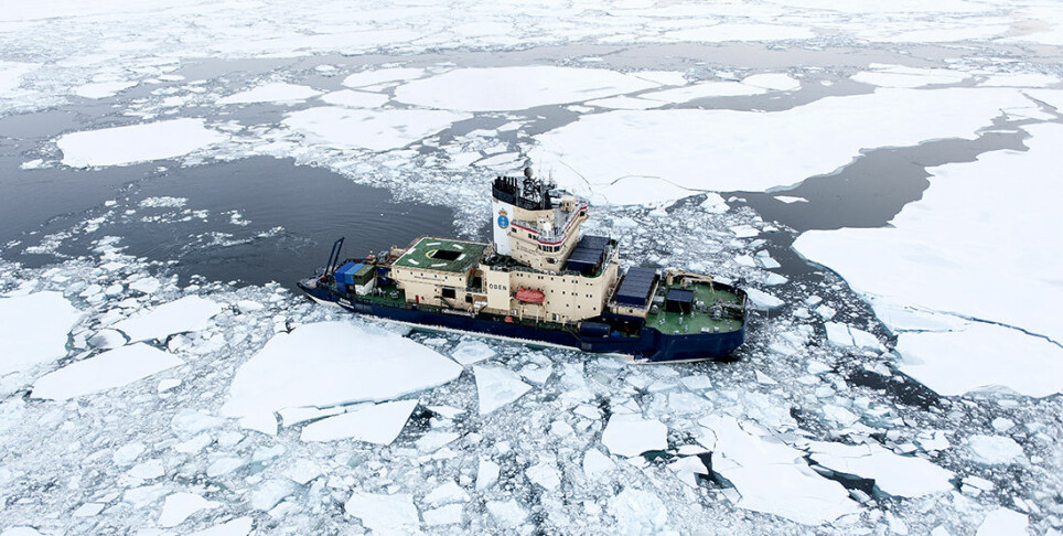 The Swedish icebreaker Oden during a research cruise. But what kind of ice is it in?