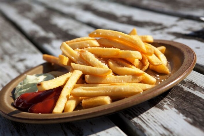 "Deltakerne i den svenske studien fikk beskjed om å spise junkfood to ganger om dagen. (Foto: www.colorbox.no)" "Deltakerne i den svenske studien fikk beskjed om å spise junkfood to ganger om dagen. (Foto: www.colorbox.no)"