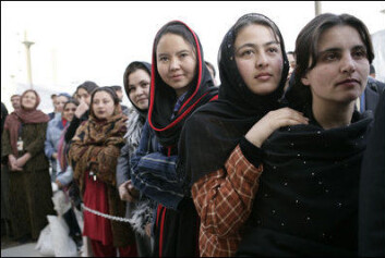Afghanske kvinner. (Foto: Wikimedia Commons) Afghanske kvinner. (Foto: Wikimedia Commons)