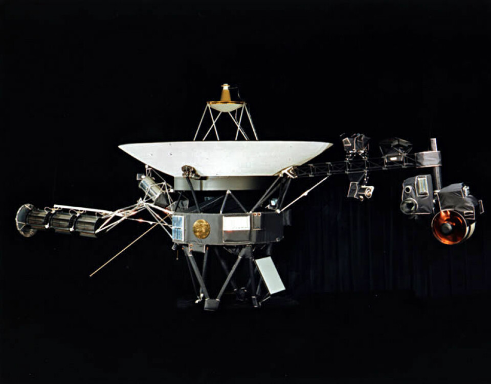 Voyager-romsonden. Voyager 1 og 2 så like ut.  (Foto:NASA)