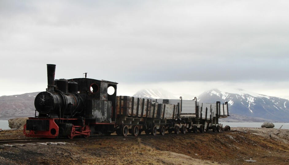 Toget står igjen etter gruvedriften.