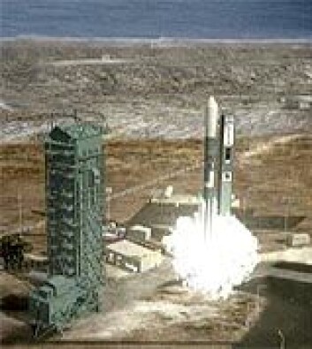 "Oppskytning fra Vandenberg Air Force Base, California. (Animasjon)" "Oppskytning fra Vandenberg Air Force Base, California. (Animasjon)"