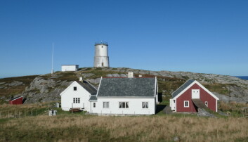 Anlegget på Kvitholmen, med steintårnet og fyrvokterboligene er i dag fredet. Anlegget på Kvitholmen, med steintårnet og fyrvokterboligene er i dag fredet.