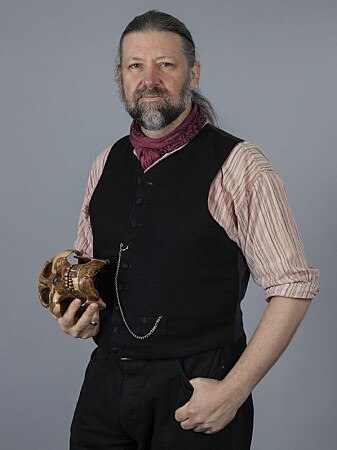 Petter Bøckman ved Naturhistorisk museum forteller at det fantes veldig store flyveøgler i dinosaurtiden. Petter Bøckman ved Naturhistorisk museum forteller at det fantes veldig store flyveøgler i dinosaurtiden.