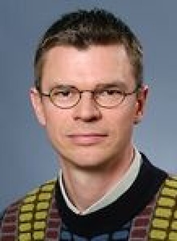 "Hans Jørgen Ladegaard." "Hans Jørgen Ladegaard."