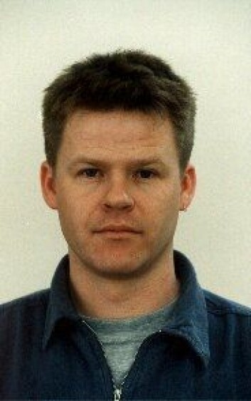 "- Vår modell forklarer at flatfyll eksploderer som sosialt fenomen når andelen av sky individer i en befolkning overstiger en terskel, forklarer forsker Eric Nævdal." "- Vår modell forklarer at flatfyll eksploderer som sosialt fenomen når andelen av sky individer i en befolkning overstiger en terskel, forklarer forsker Eric Nævdal."