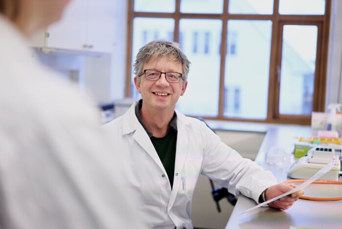 Den nye databasen gir oss en ny verden av muligheter, mener professor Knut Rudi. Den nye databasen gir oss en ny verden av muligheter, mener professor Knut Rudi.