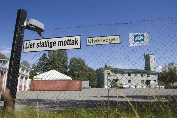 "En ny rapport fra NTNU slakter dagens ordning med tilbud om ventemottak for avviste asylsøkere. Forskerne anbefaler å fylle beboernes tid med mer meningsfylt innhold. Bildet viset ventemottaket i Lier utenfor Drammen.(Foto: Scanpix)"