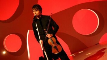 Alexander Rybak - en pop-dandy? (Bilde fra Rybaks MySpace-profil) Alexander Rybak - en pop-dandy? (Bilde fra Rybaks MySpace-profil)