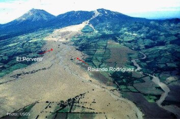 Nedbøren fra orkanen Mitch utløste hele 10 000 leir- og jordskred i Nicaragua i løpet av to dageret i oktober 1998. Lahar-skredet i Casita utslettet to landsbyer. (Foto: USGS) Nedbøren fra orkanen Mitch utløste hele 10 000 leir- og jordskred i Nicaragua i løpet av to dageret i oktober 1998. Lahar-skredet i Casita utslettet to landsbyer. (Foto: USGS)