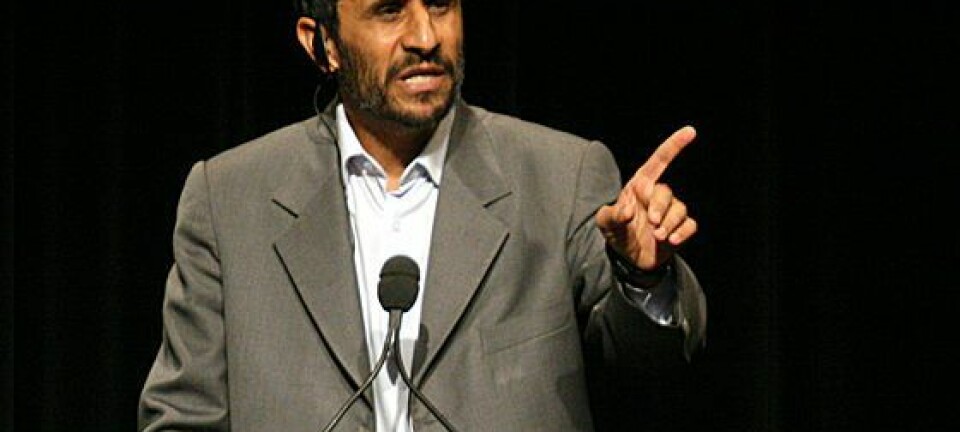Irans nåværende president Mahmoud Ahmadinejad hisser til hat mot USA (Foto: Wikimedia Commons)