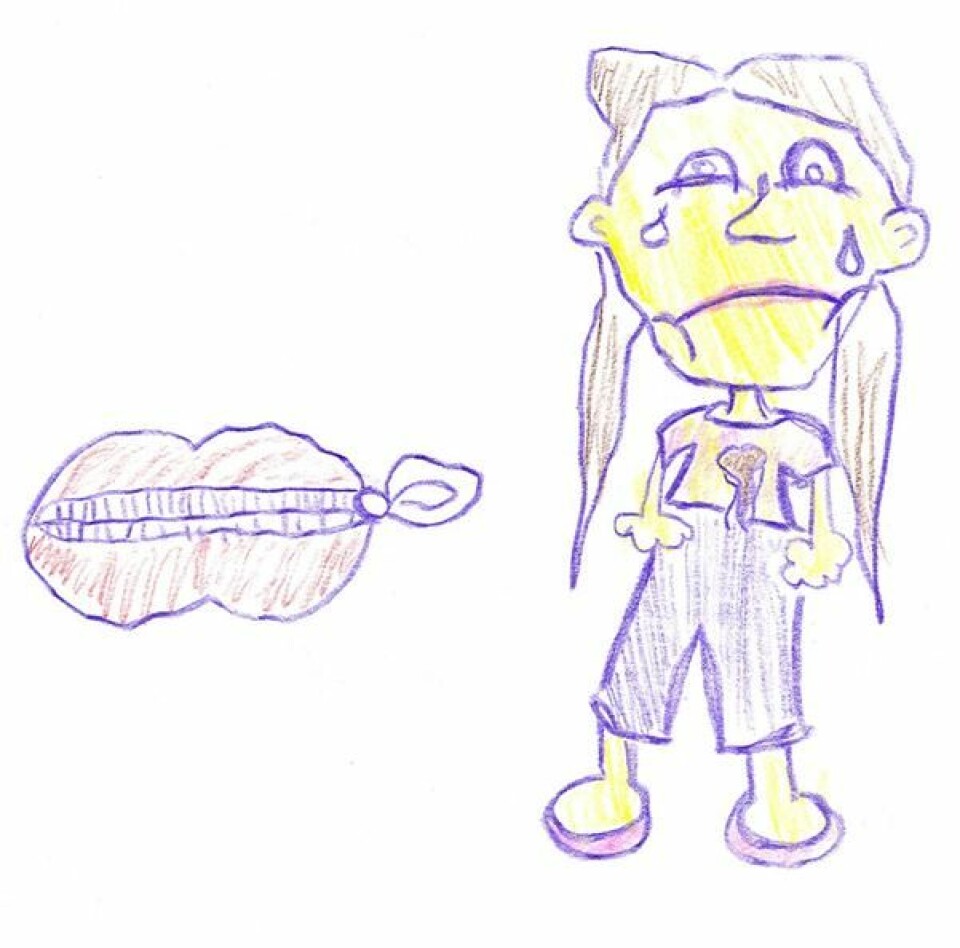Tegning av pike på 8 år om hvordan det kjennes å ha selektiv mutisme, en munn som er blitt lukket med glidelås.