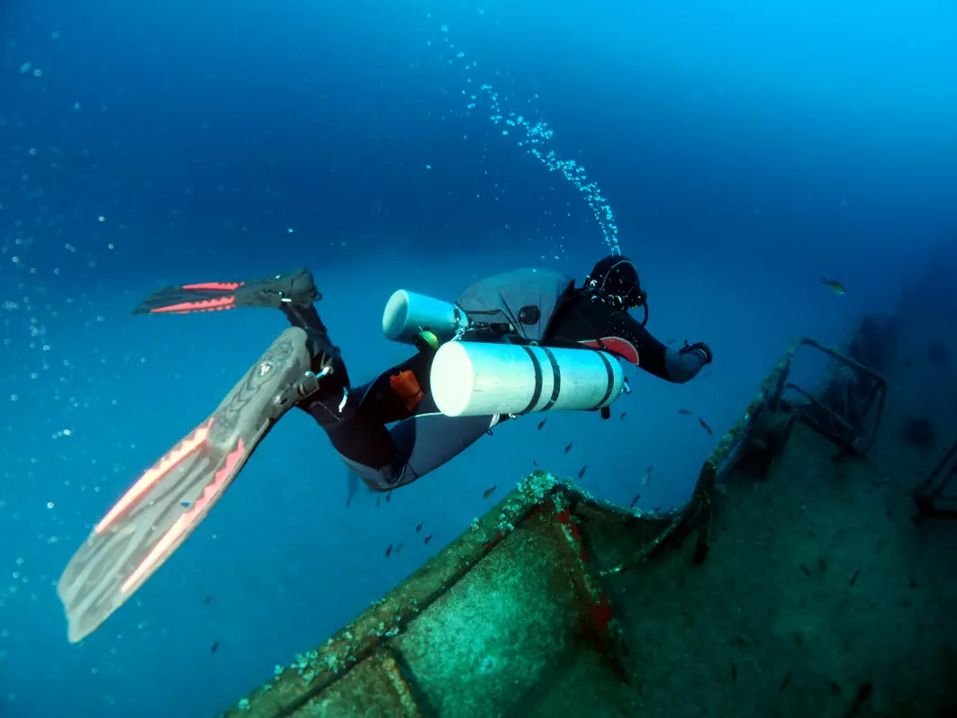 Many adventurous recreational scuba divers come to Malta to explore the beautiful wrecks of the country's long history of European and Arab conquests. Every year, 50 to 100 divers in Malta get the bends.