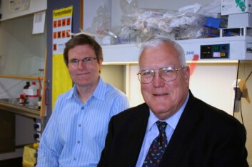 "Professor Bård Smedsrød (t.v.) og professor Robert McCuskey." "Professor Bård Smedsrød (t.v.) og professor Robert McCuskey."