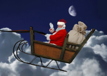Ingen tid å miste for en travel nisse i arbeid... (Illustrasjon: iStockphoto) Ingen tid å miste for en travel nisse i arbeid... (Illustrasjon: iStockphoto)