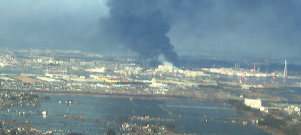 Dette bildet av Sendai havn i Japan er tatt fra helikopter etter at tsunamien traff. (Foto: U.S. Navy/Wikimedia Commons)