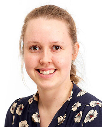 En av måtene vi navigerer i omgivelsene våre, er ved at hjernen forutser en del lyder. Maja Dyhre Foldal forsker på hvordan dette foregår. En av måtene vi navigerer i omgivelsene våre, er ved at hjernen forutser en del lyder. Maja Dyhre Foldal forsker på hvordan dette foregår.