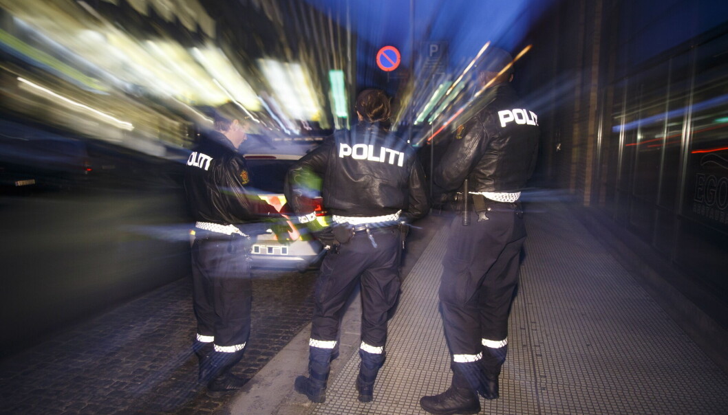 Politifolk er blant yrkesgruppene som hyppigst rapporterer om seksuell trakassering. Politifolk er blant yrkesgruppene som hyppigst rapporterer om seksuell trakassering.