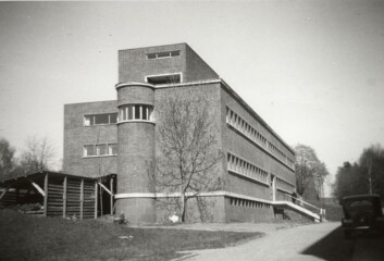 Svein Rosselands hus stod ferdig for 75 år siden. Svein Rosselands hus stod ferdig for 75 år siden.