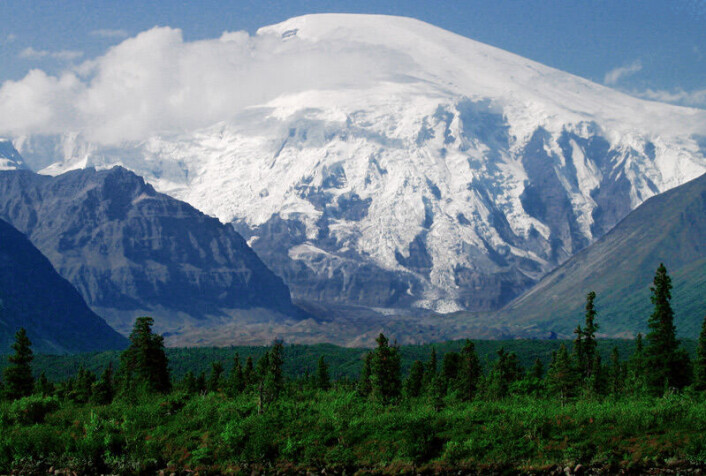 Dette er Wrangell-fjellene i dagens Alaska. Et mulig vulkansk område for over 230 millioner år siden er oppkalt etter disse fjellene. Dette er Wrangell-fjellene i dagens Alaska. Et mulig vulkansk område for over 230 millioner år siden er oppkalt etter disse fjellene.